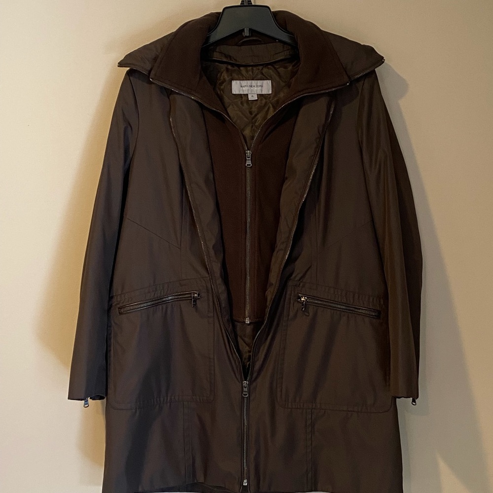 Marc NY/Andrew Marc Ladies’ brown lined zip-up jacket